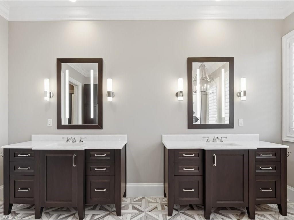 360 Heron Ave, Naples, FL 34108 Photo