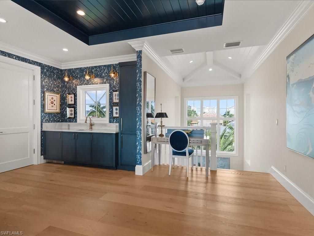 360 Heron Ave, Naples, FL 34108 Photo
