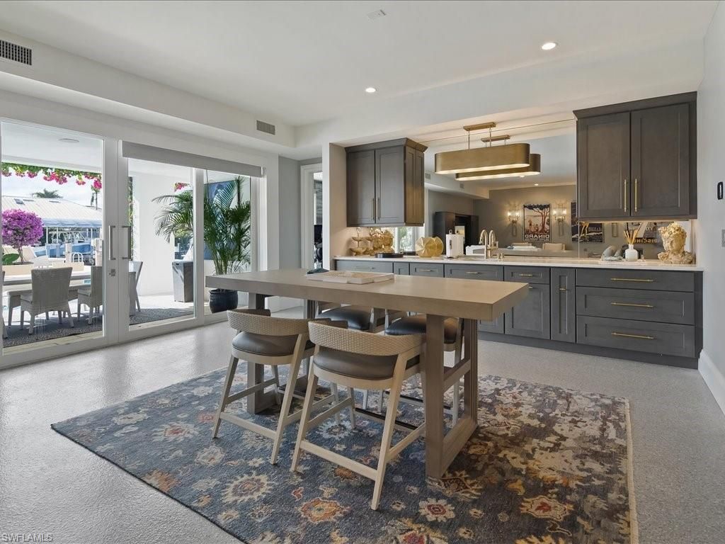 360 Heron Ave, Naples, FL 34108 Photo