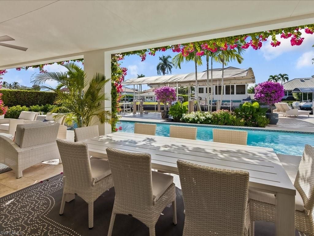 360 Heron Ave, Naples, FL 34108 Photo