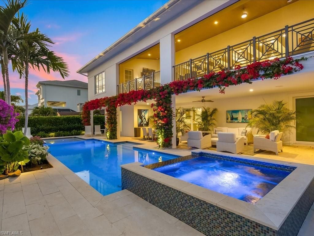 360 Heron Ave, Naples, FL 34108 Photo