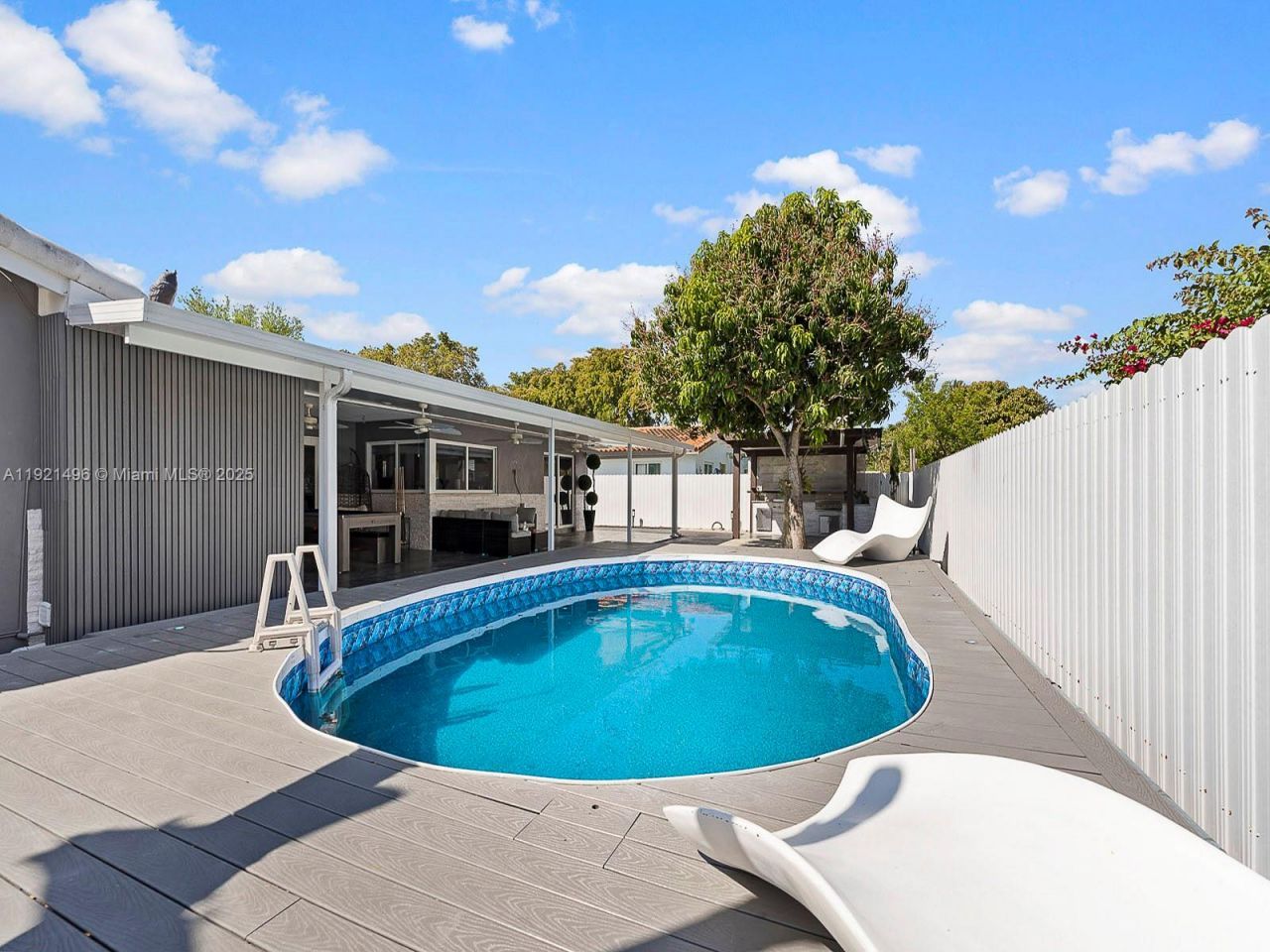 6951 S Miami Lakeway S, Miami Lakes, FL 33014 Photo