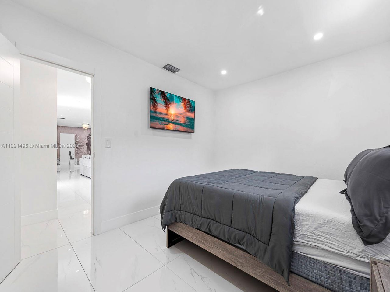 6951 S Miami Lakeway S, Miami Lakes, FL 33014 Photo