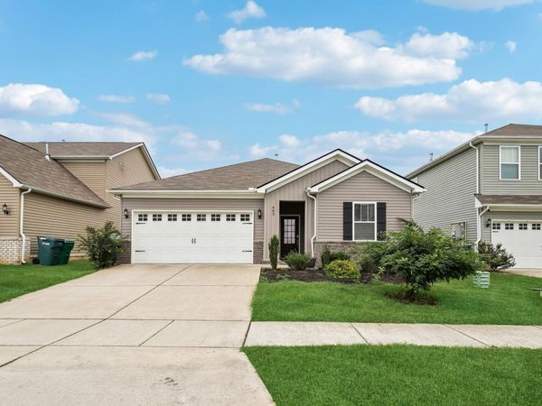 403 Wind Dance Dr, Lebanon, TN 37087