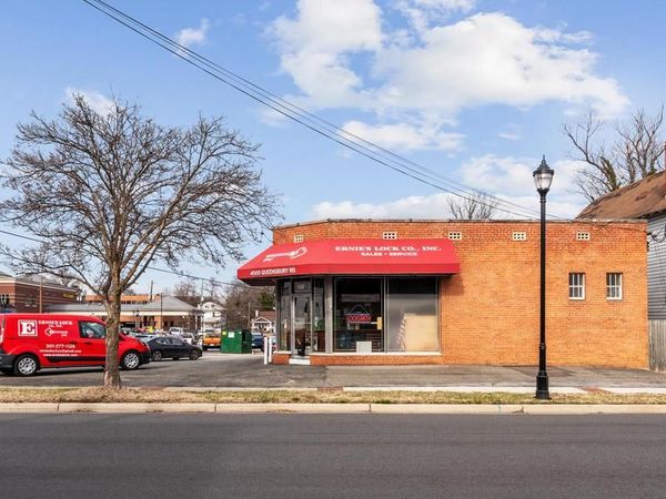 4500 QUEENSBURY, RIVERDALE, MD 20737