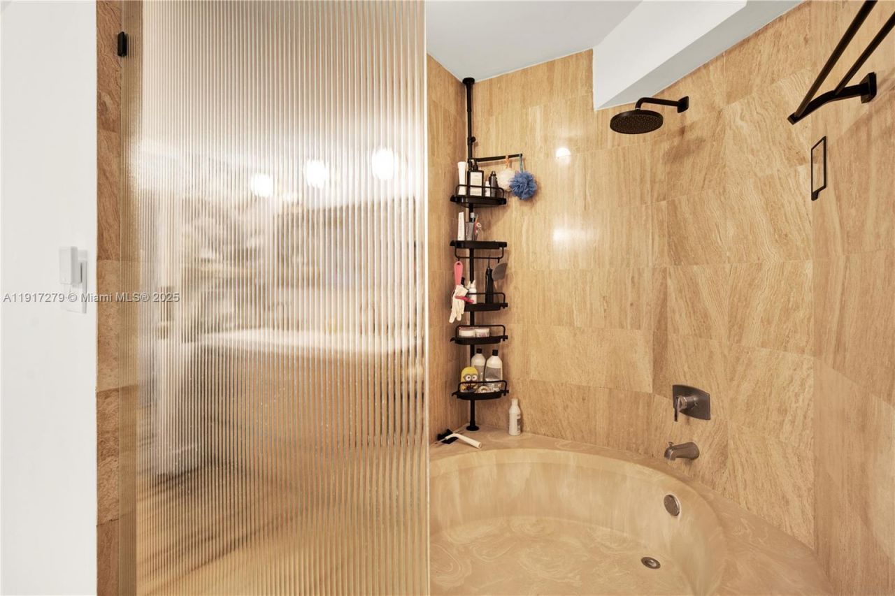 1915 Brickell Ave, Unit C1101, Miami, FL 33129 Photo