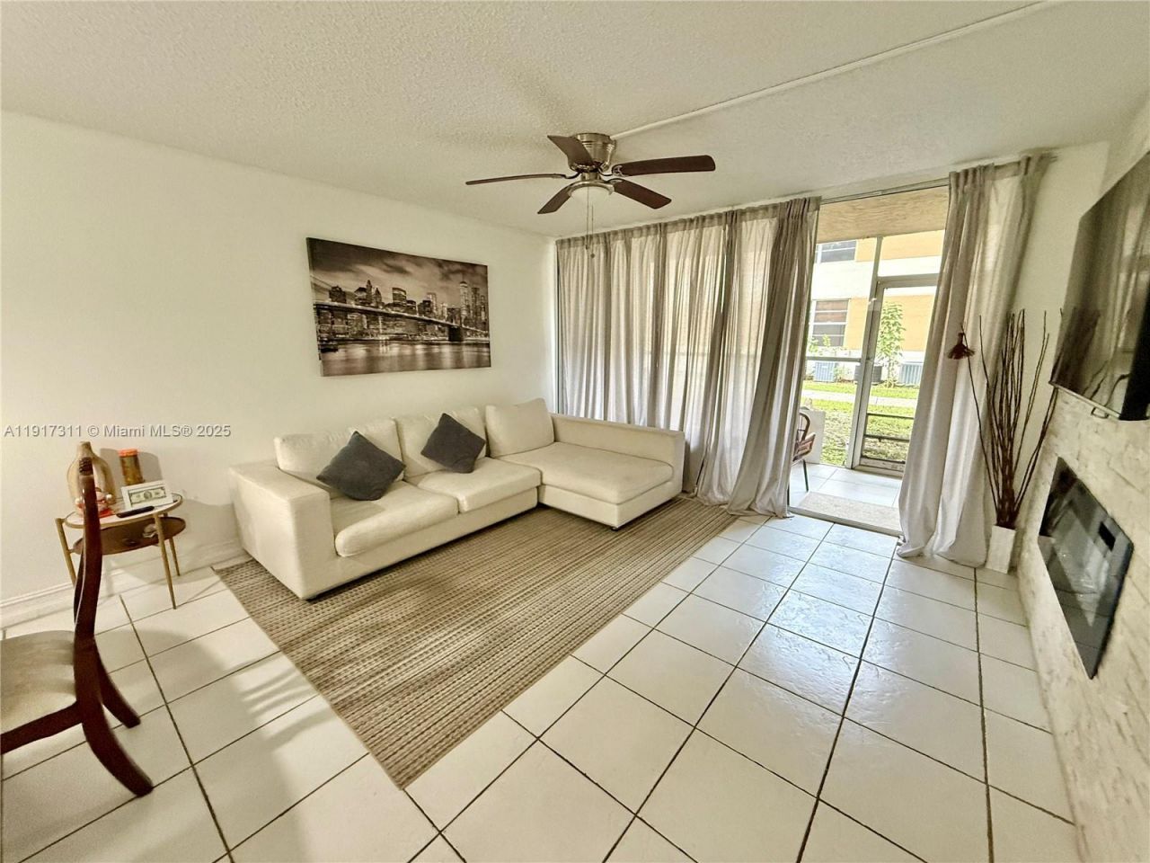 8246 NW 24th St, Unit 8246, Coral Springs, FL 33065 Photo