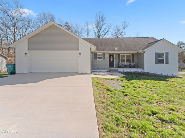 455 Carriage Drive, Crossville, TN 38555