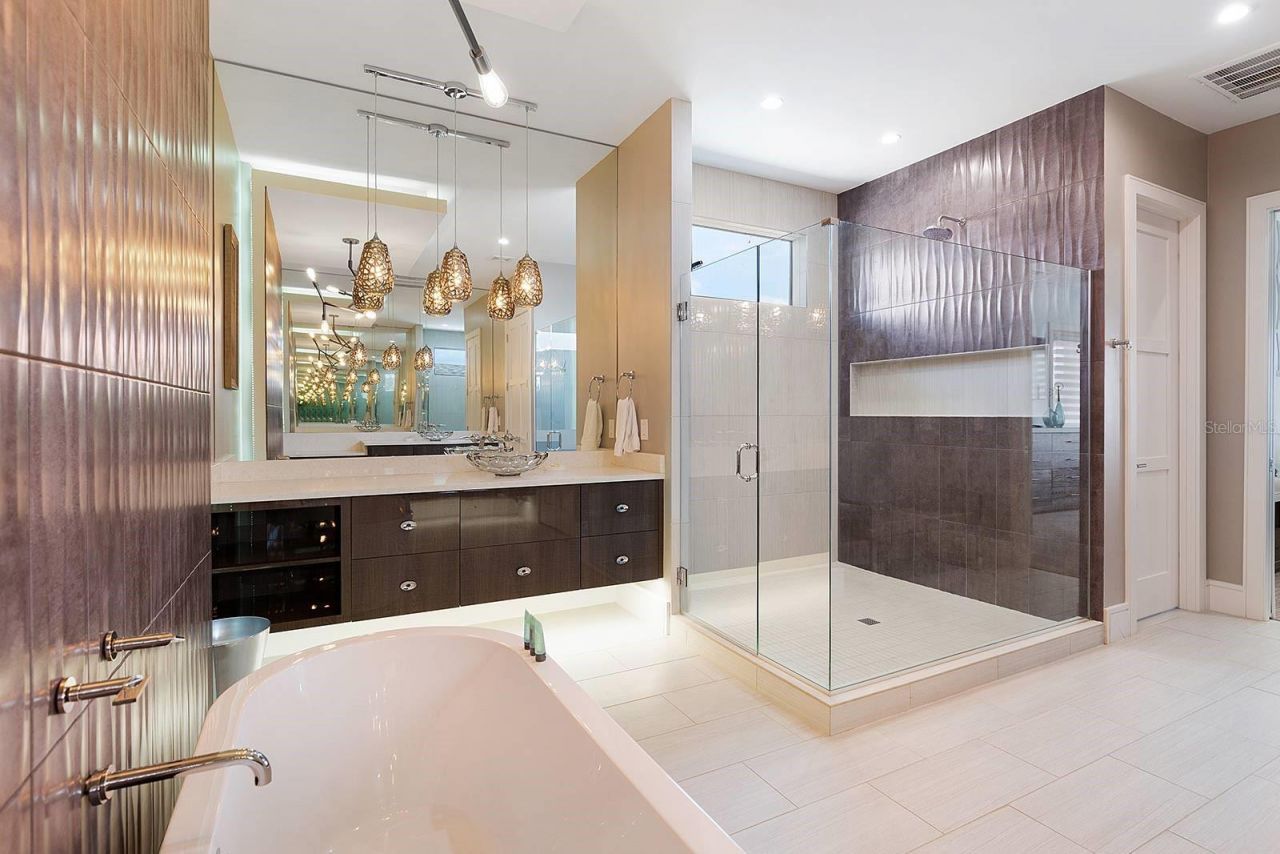 751 Golden Bear Drive, Reunion, FL 34747 Photo