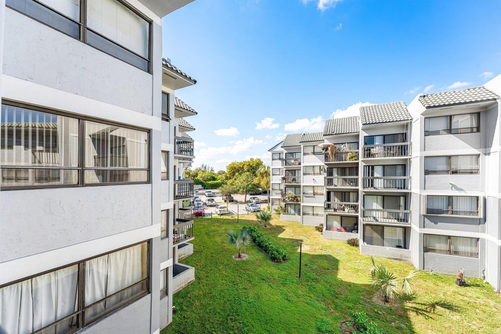 1820 N Congress Avenue, Unit 304, West Palm Beach, FL 33401 Photo