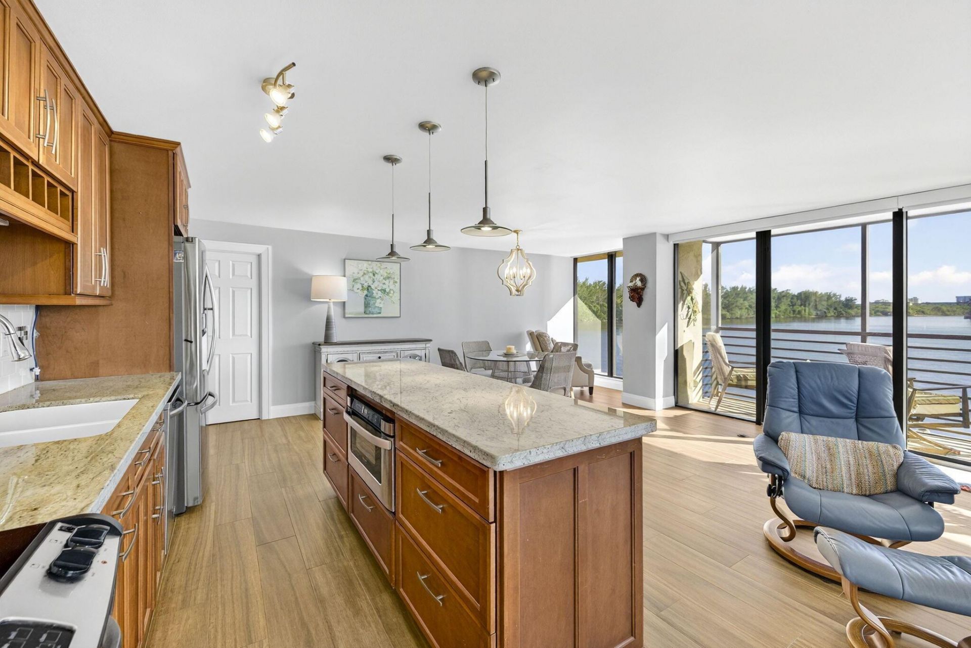 900 NE Spanish River Boulevard, Unit 2w, Boca Raton, FL 33431 Photo