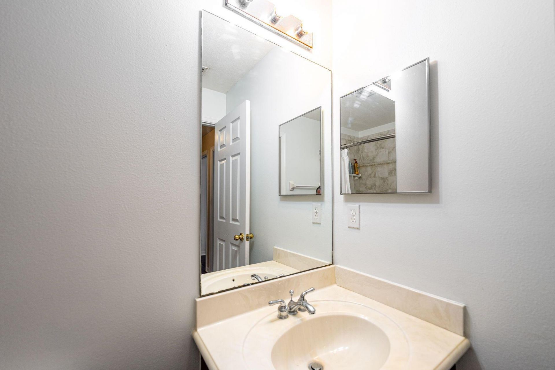 2214 SW Marshfield Court, Port Saint Lucie, FL 34953 Photo