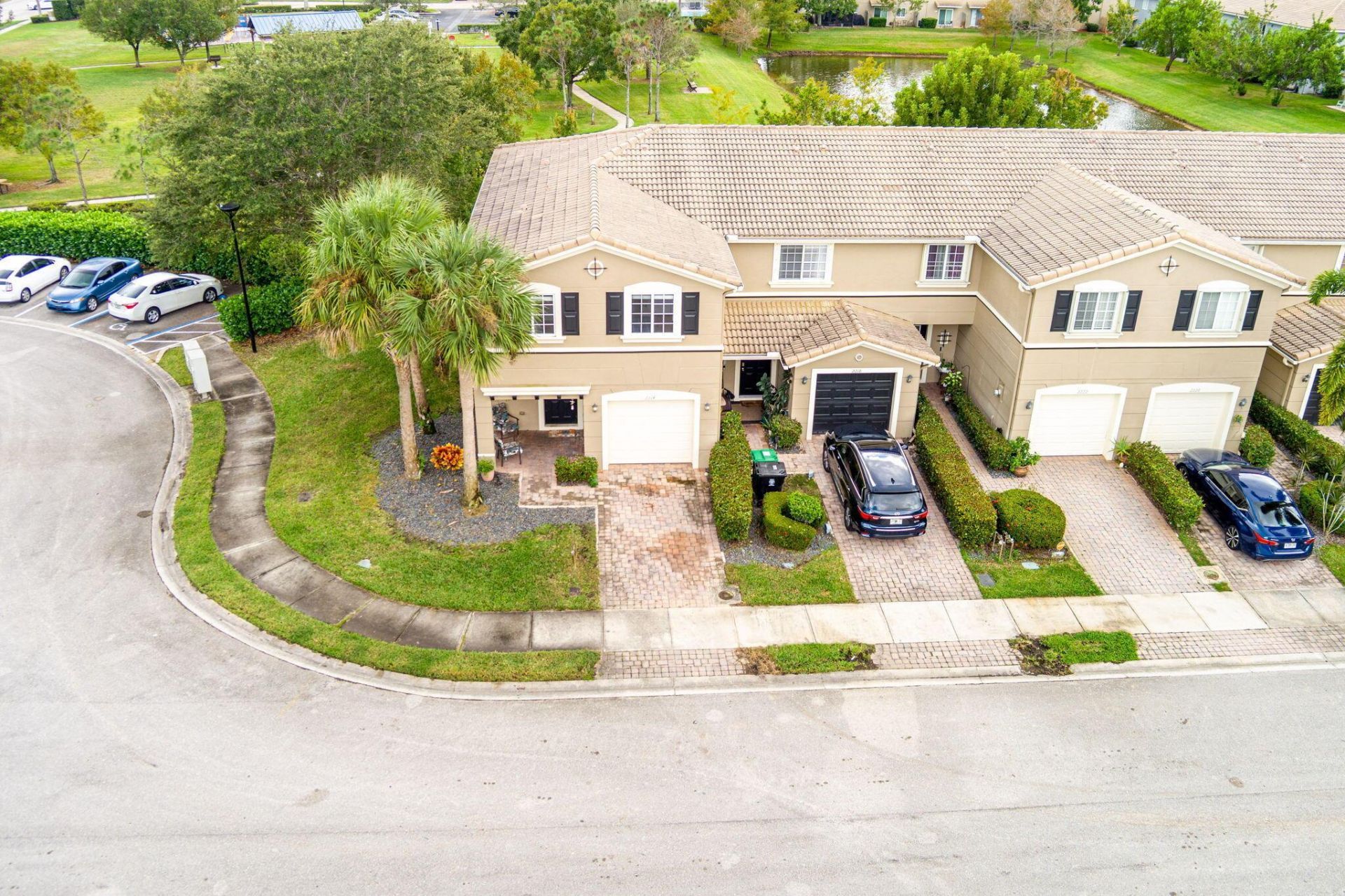 2214 SW Marshfield Court, Port Saint Lucie, FL 34953 Photo