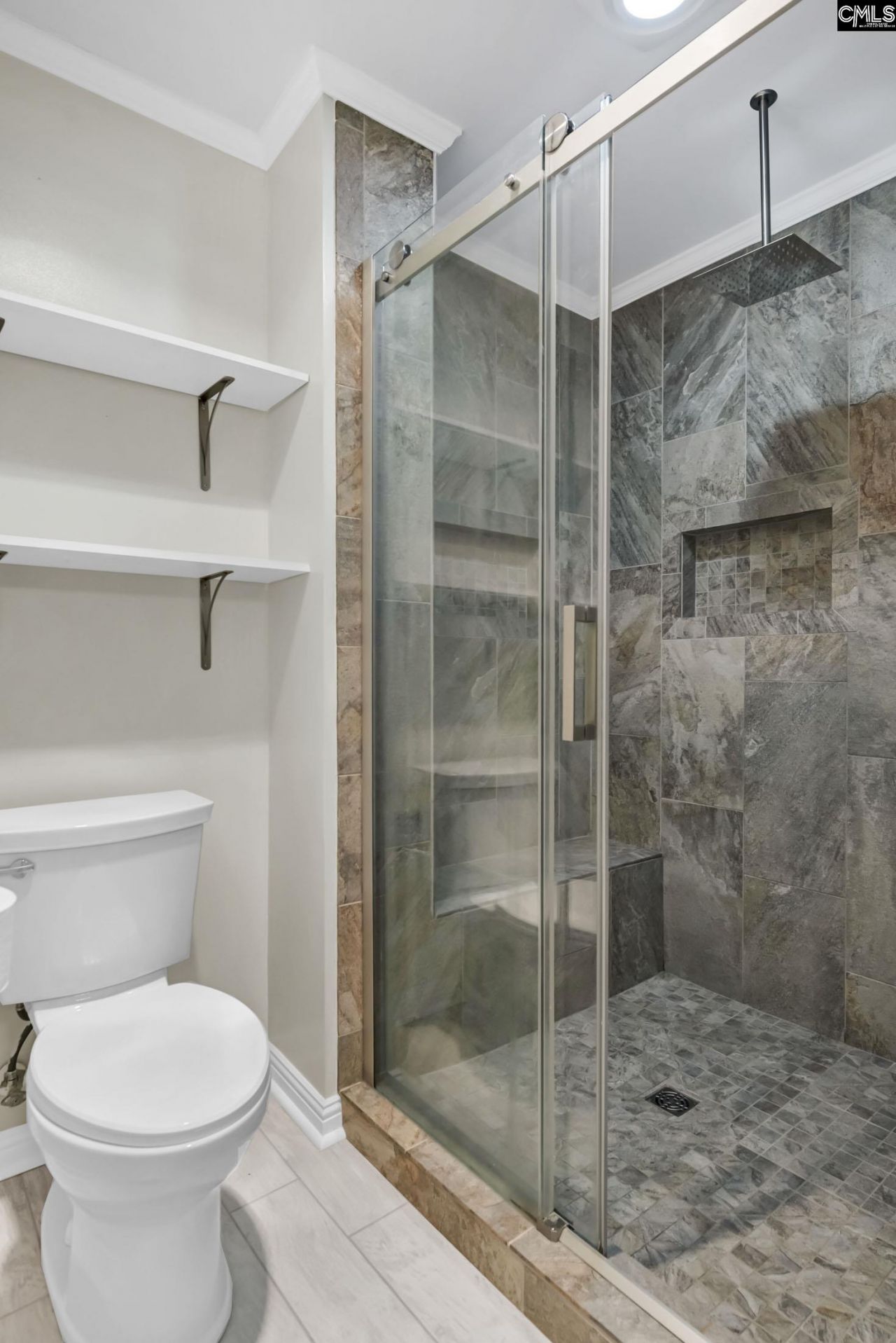 107 Windward Way Photo 24