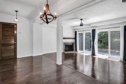 107 Windward Way photo 4