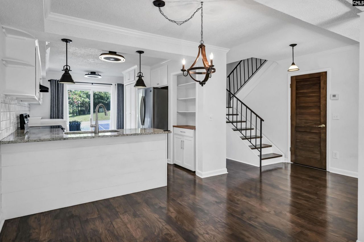 107 Windward Way Photo 9