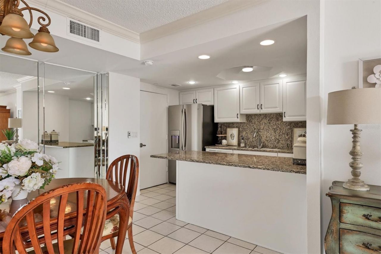 1212 Benjamin Franklin Drive, Unit 1003, Sarasota, FL 34236 Photo
