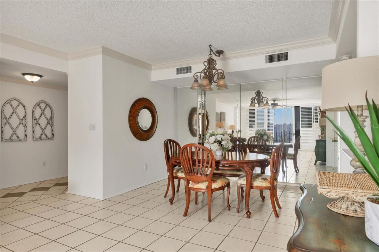 1212 Benjamin Franklin Drive, Unit 1003, Sarasota, FL 34236 Photo