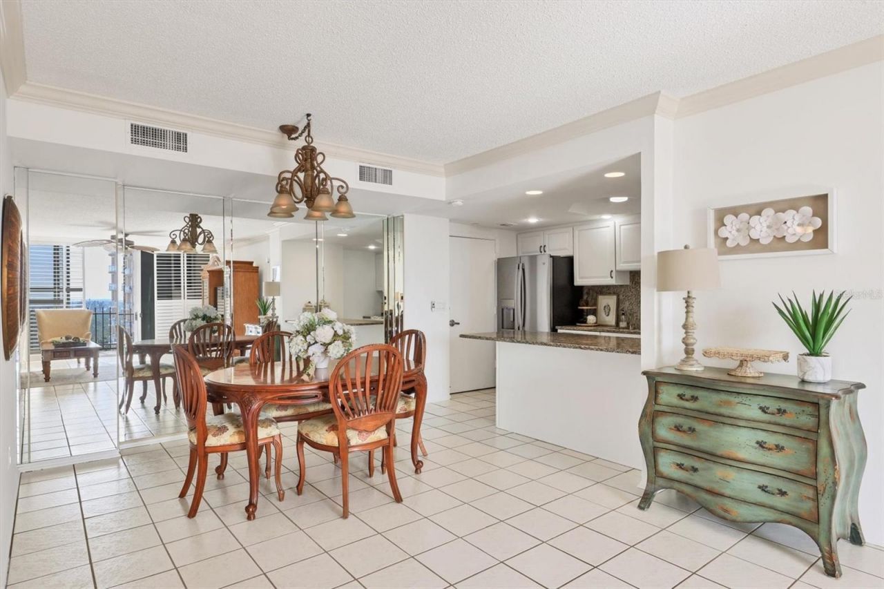 1212 Benjamin Franklin Drive, Unit 1003, Sarasota, FL 34236 Photo