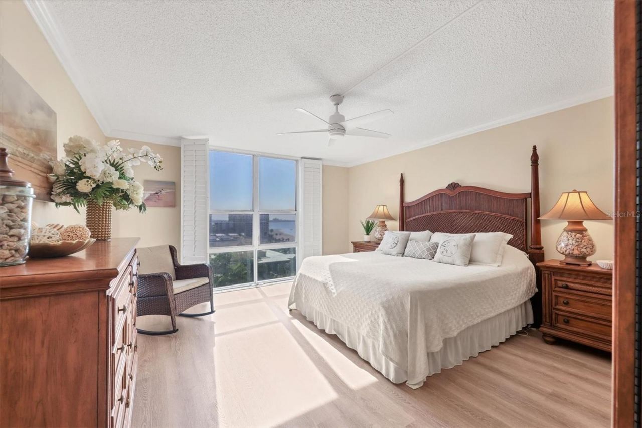 1212 Benjamin Franklin Drive, Unit 1003, Sarasota, FL 34236 Photo