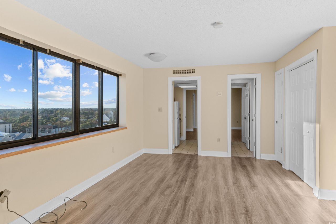 210 75th Ave N Photo 10