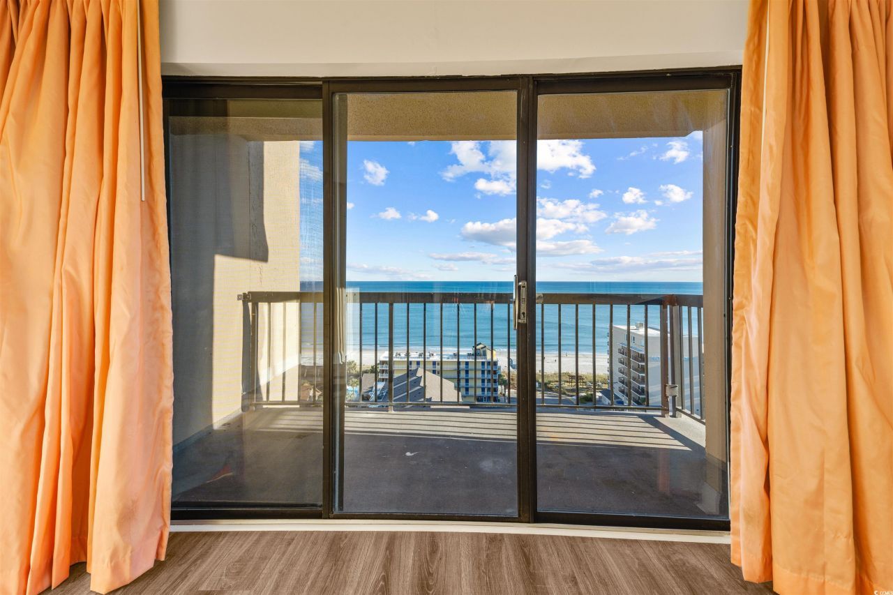 210 75th Ave N Photo 5