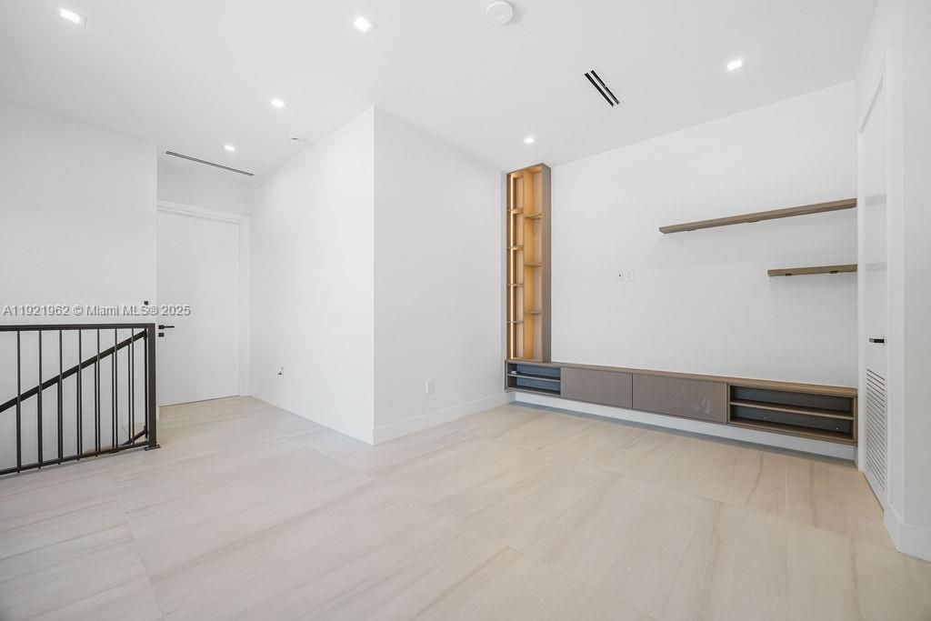 1222 NE 13th Ave, Fort Lauderdale, FL 33304 Photo