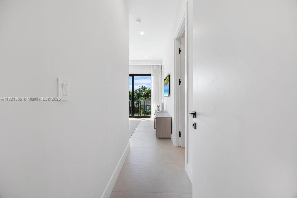 1222 NE 13th Ave, Fort Lauderdale, FL 33304 Photo