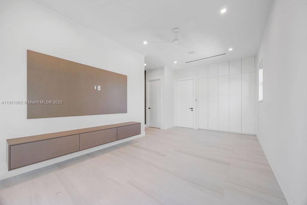 1222 NE 13th Ave, Fort Lauderdale, FL 33304 Photo