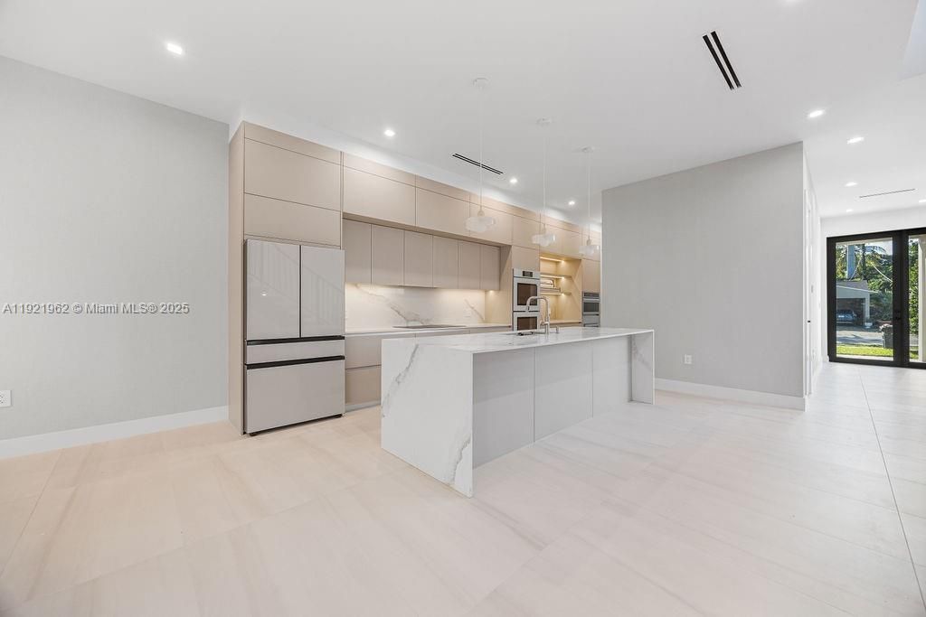 1222 NE 13th Ave, Fort Lauderdale, FL 33304 Photo