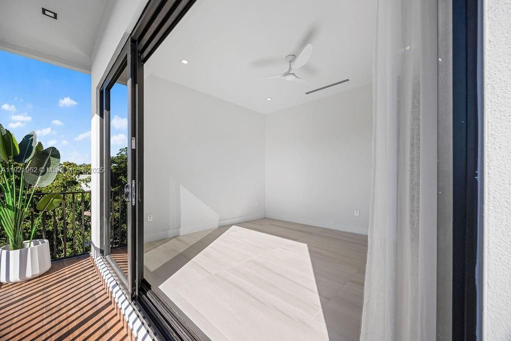 1222 NE 13th Ave, Fort Lauderdale, FL 33304 Photo