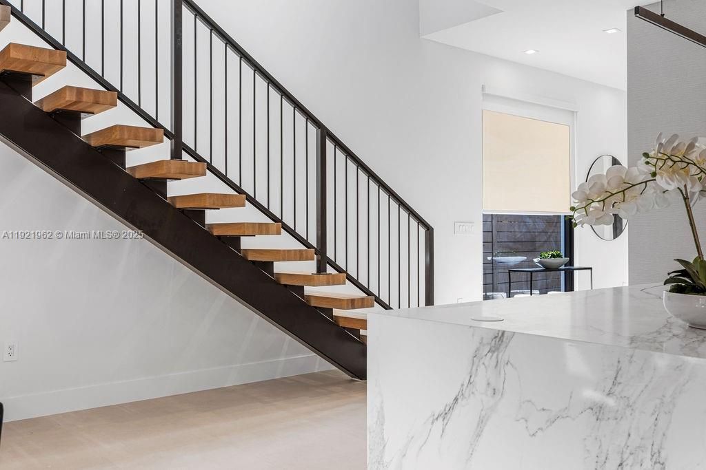 1222 NE 13th Ave, Fort Lauderdale, FL 33304 Photo