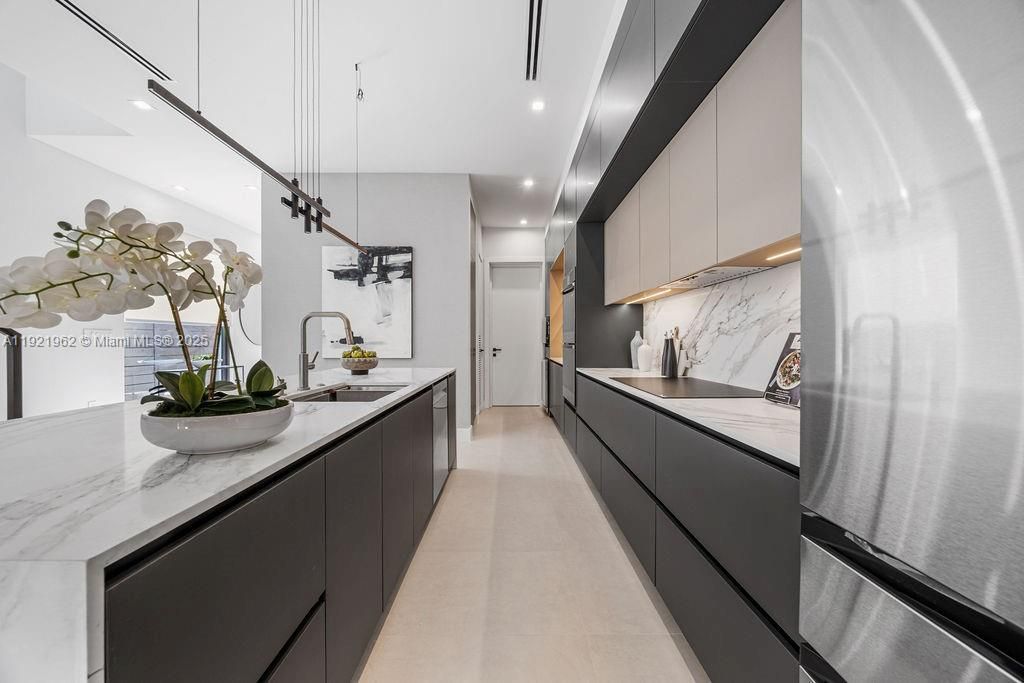 1222 NE 13th Ave, Fort Lauderdale, FL 33304 Photo