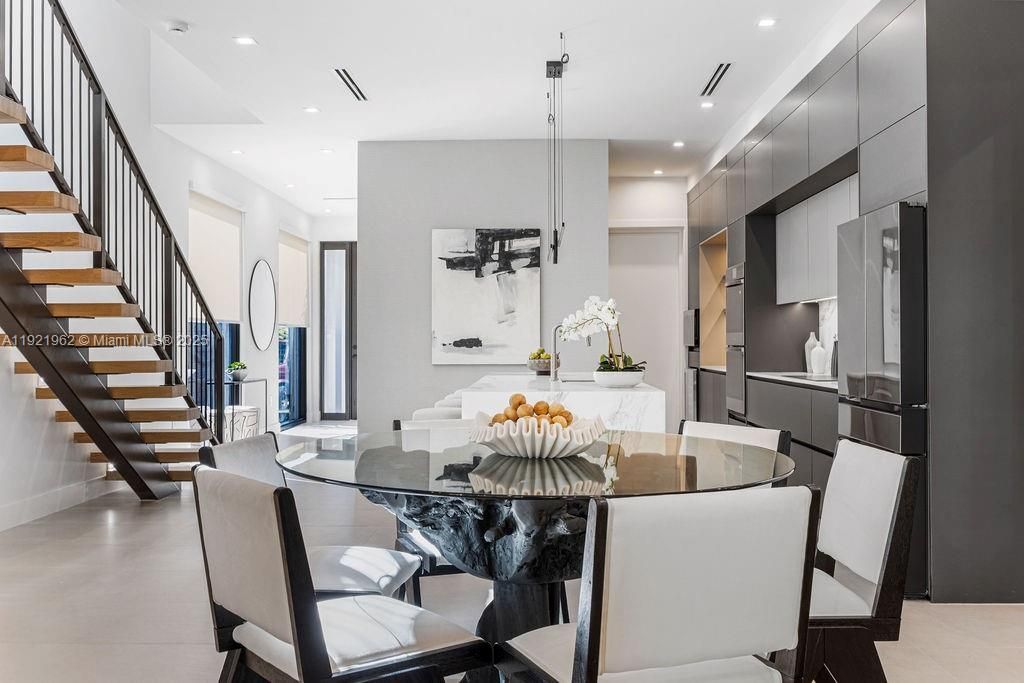 1222 NE 13th Ave, Fort Lauderdale, FL 33304 Photo