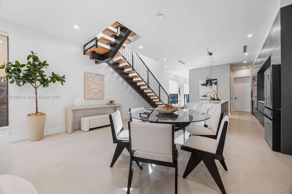 1222 NE 13th Ave, Fort Lauderdale, FL 33304 Photo