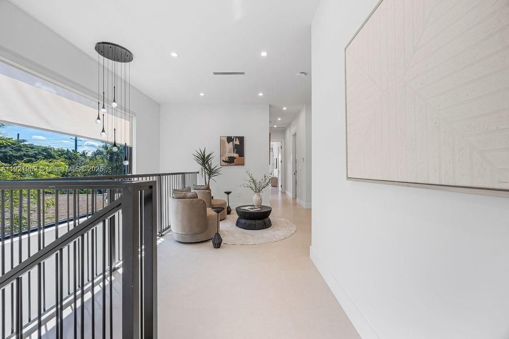 1222 NE 13th Ave, Fort Lauderdale, FL 33304 Photo