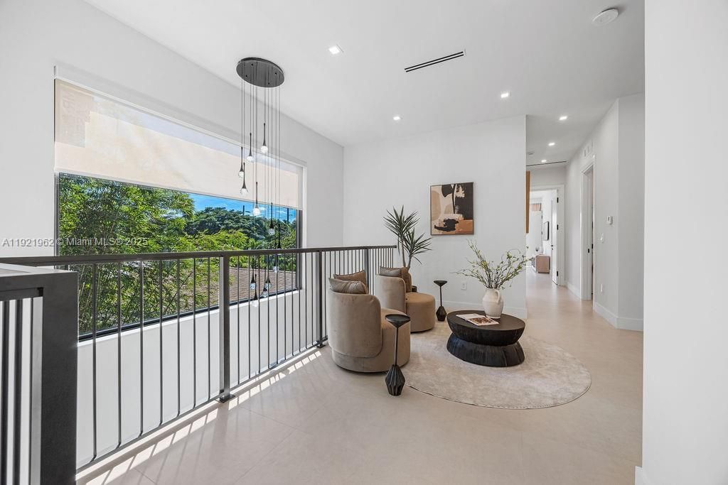 1222 NE 13th Ave, Fort Lauderdale, FL 33304 Photo