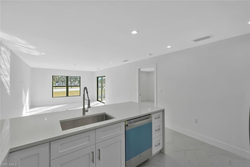 125/127 Holland St, North Fort Myers, FL 33917 Photo