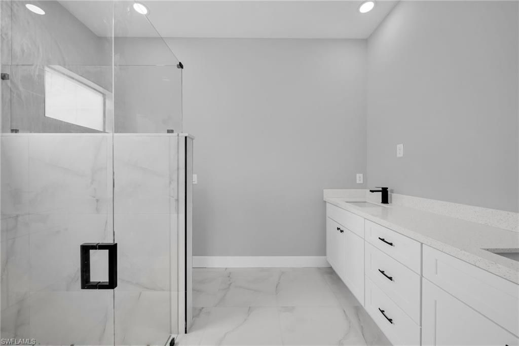 1225 NE 5th Pl, Cape Coral, FL 33909 Photo