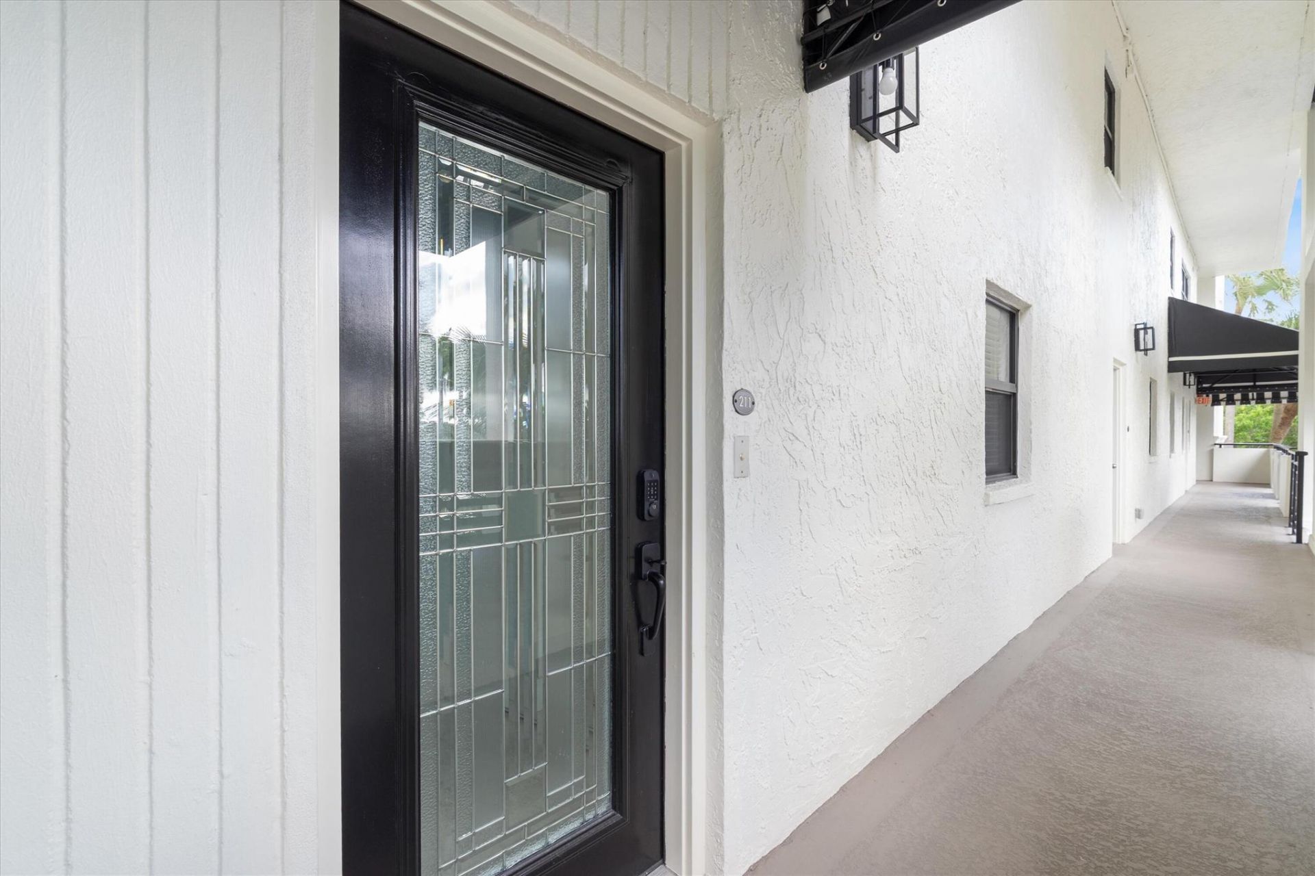 1035 S Federal Highway, Unit 211, Delray Beach, FL 33483 Photo