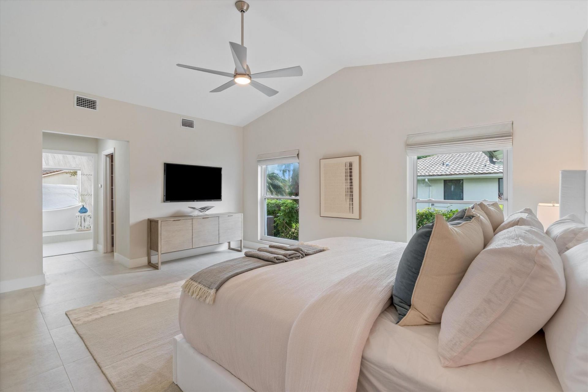 654 Pine Lake Drive, Delray Beach, FL 33445 Photo