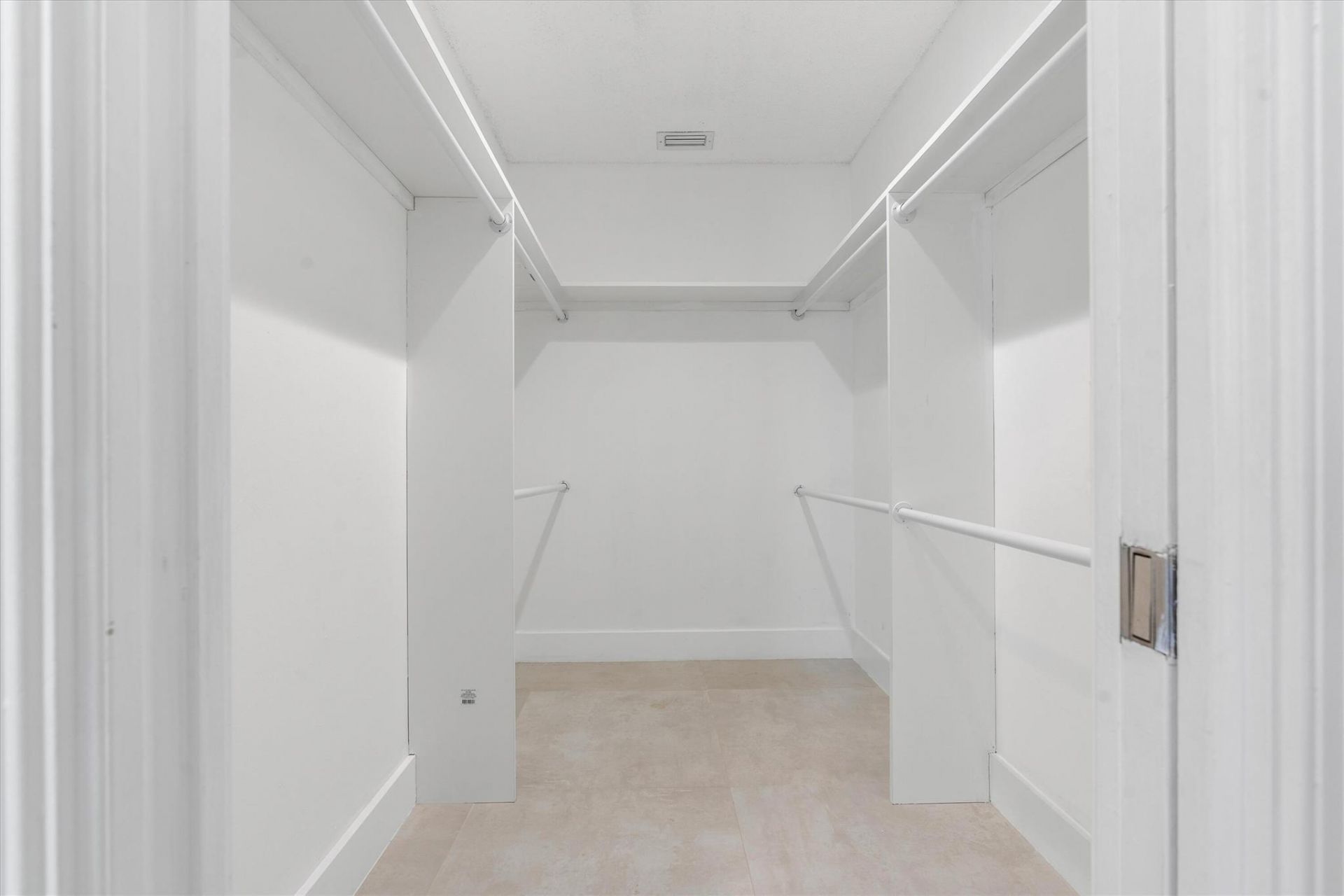 654 Pine Lake Drive, Delray Beach, FL 33445 Photo