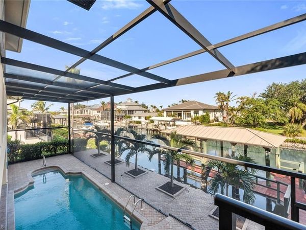 223 Dolphin Cove CT, BONITA SPRINGS, FL 34134