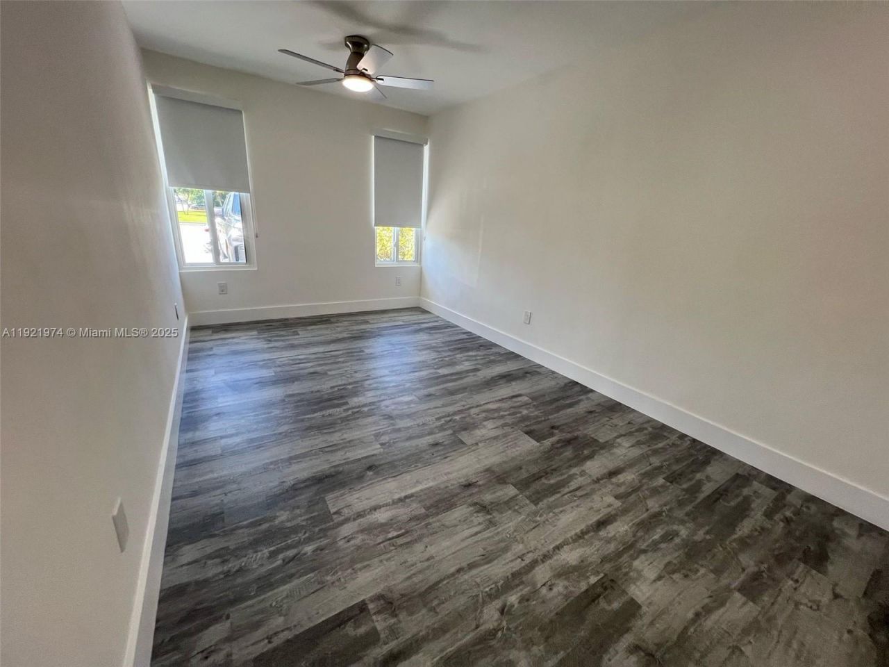 6761 Sheridan St, Hollywood, FL 33024 Photo