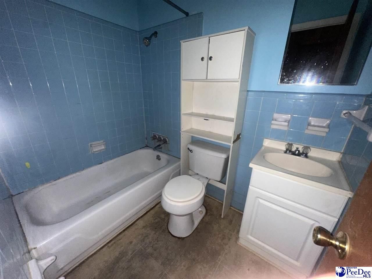 901 Franklin Dr Photo 10