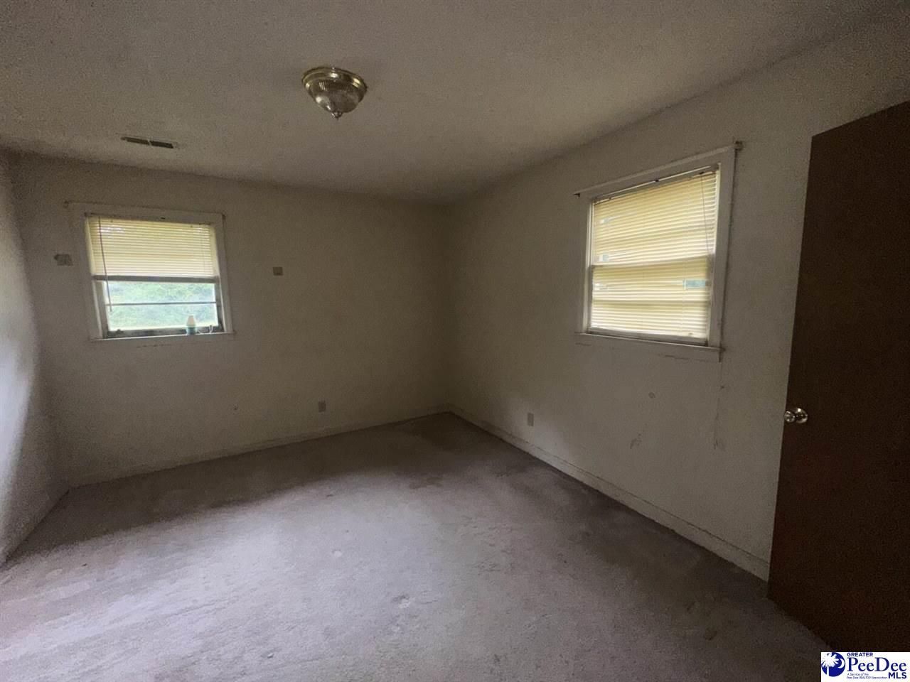 901 Franklin Dr Photo 14