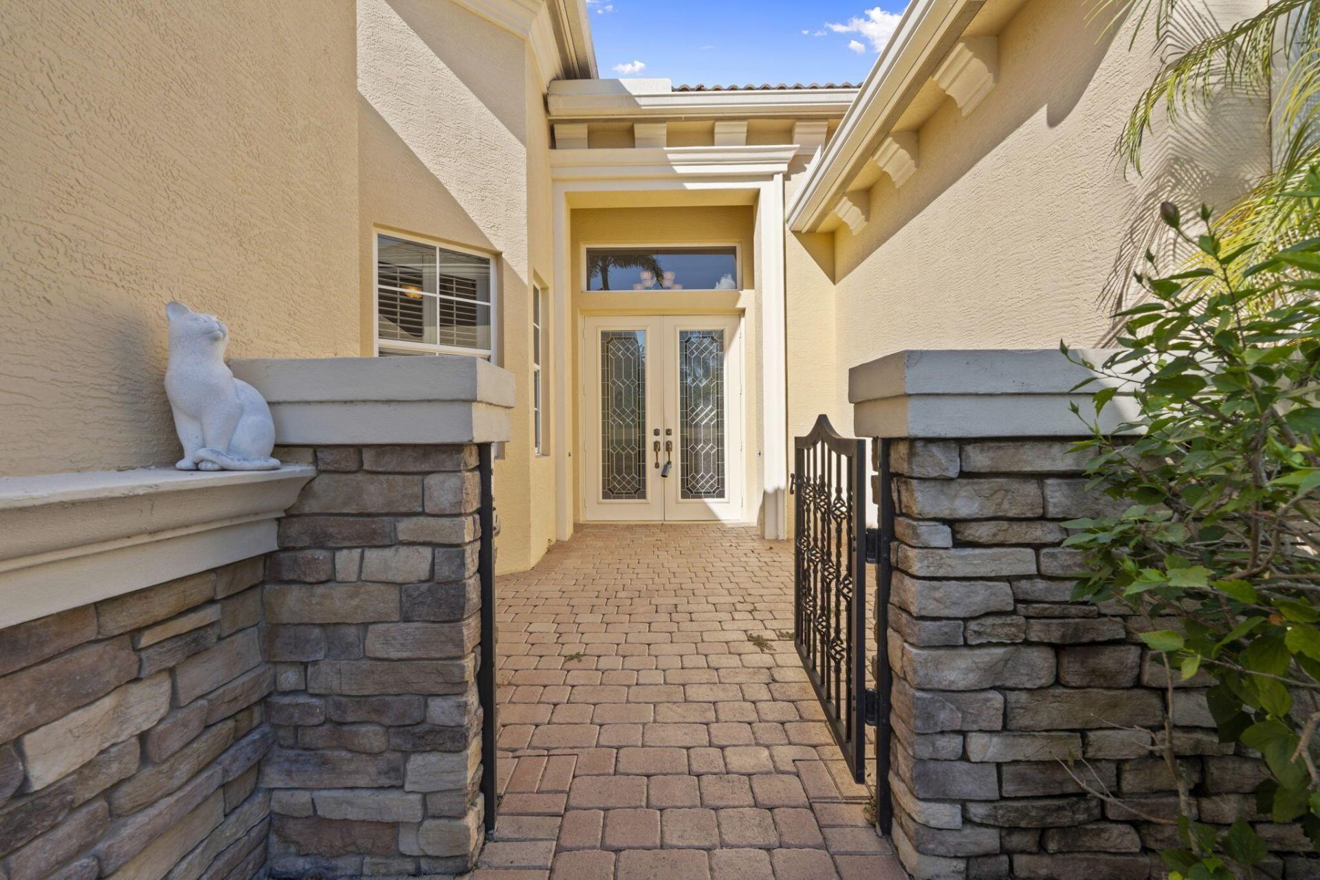 9360 SW Nuova Way, Port Saint Lucie, FL 34986 Photo