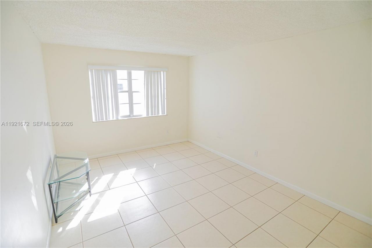 13685 NE 10th Ave, Unit 209, North Miami, FL 33161 Photo