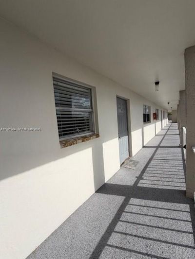 8350 Sunrise Lakes Blvd, Unit 202, Sunrise, FL 33322 Photo