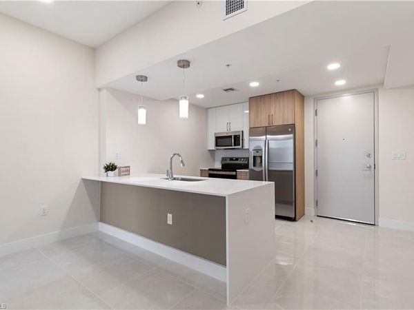 26600 Rosewood Pointe DR, Unit B-101, BONITA SPRINGS, FL 34135